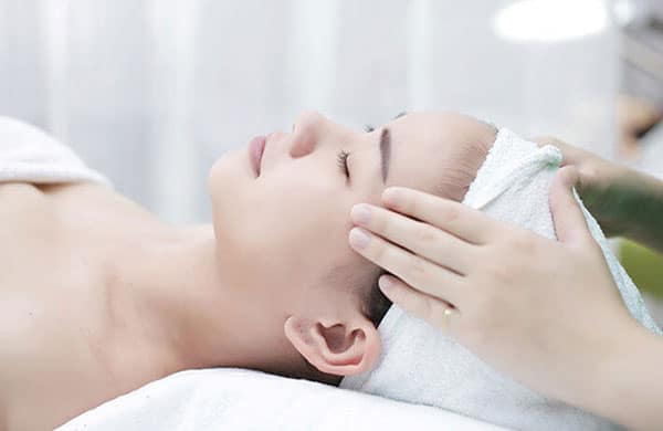 Phương pháp massage da mặt