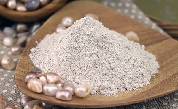 Bột ngọc trai xóa tan nếp nhăn trên da mặt