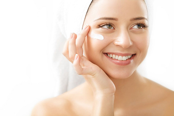 Cách khắc phục vùng da mắt bị chảy xệ 
