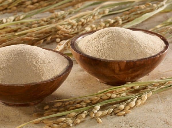 Kết hợp bột cám gạo và sữa non giúp trị nám hiệu quả