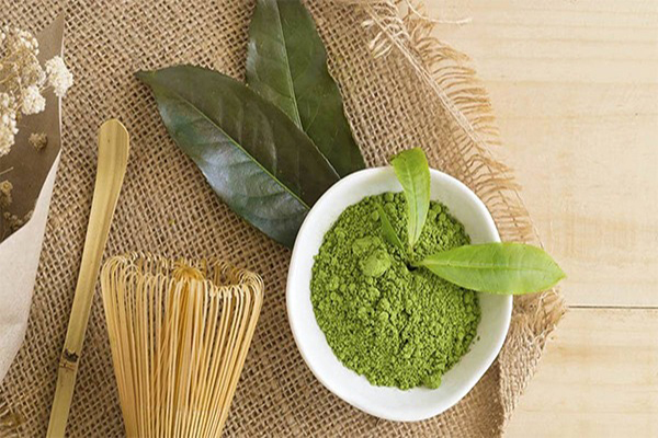 trị mụn bằng dầu dừa, mật ong và trà xanh