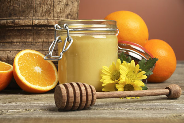 Thành phần dưỡng chất dồi dào trong sữa ong chúa chăm sóc làn da hiệu quả