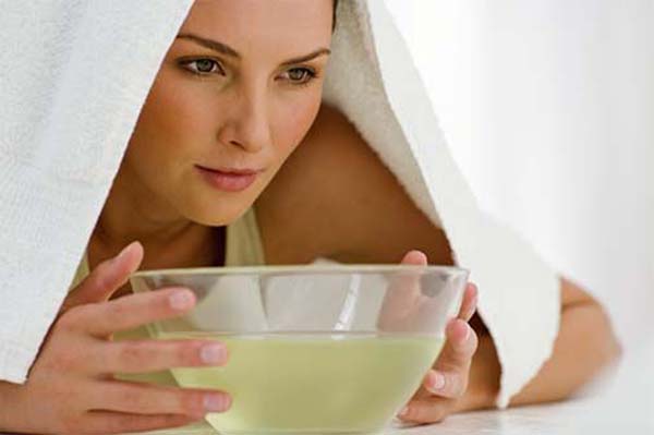 Xông mặt bằng mướp đắng thanh lọc, trị mụn