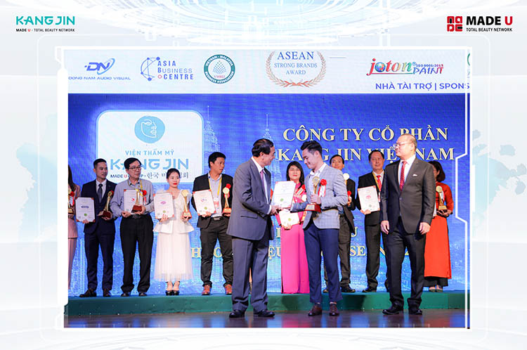  Viện thẩm mỹ KangJin vinh dự đạt Top 10 thương hiệu Uy tín hàng đầu Đông Nam Á 2023