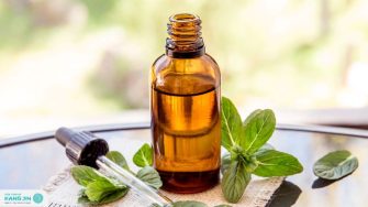 Khám phá các tác dụng của tinh dầu tràm trà bạn phải biết